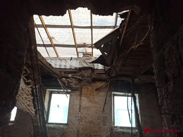 В доме Либмана обвалилась крыша