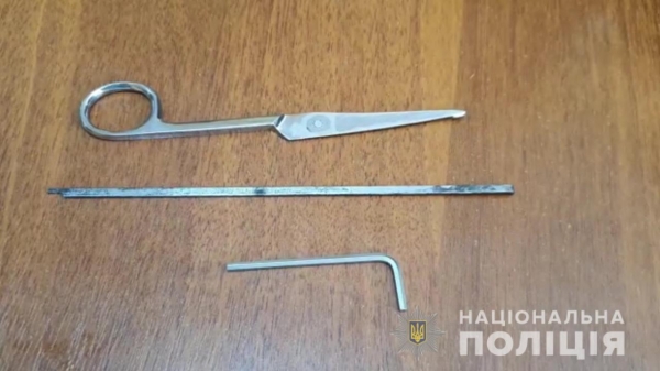 Одесская область: выходцы из Закавказья вытащили из оставленной без присмотра машины $400 тыс