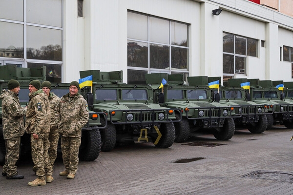 С выставкой военной техники и концертом: в Одессе отмечают 30-летие ВСУ