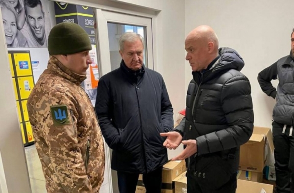 Из Одессы в Киев отправили 20 тонн продовольствия