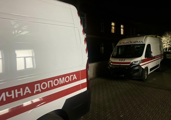 На поселке Котовского в Одессе двое электриков получили ожоги из-за пожара в щитовой