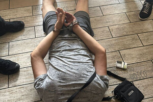 В Одесской области задержали полицейского, который требовал деньги за ввоз продуктов
