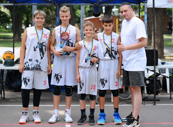 Баскетбол. В Одесі відбувся фінал чемпіонату області з баскетболу 3х3