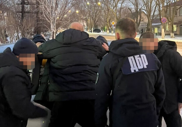 В Одесской области сотрудник военкомата помогал избежать мобилизации