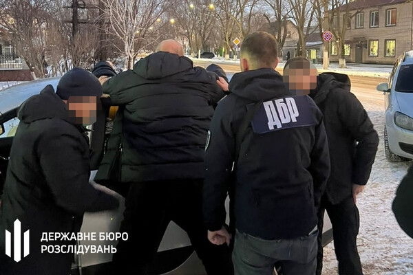 В Одесской области сотрудник военкомата помогал избежать мобилизации