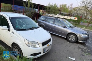 Получил повреждения дом, пострадала женщина: последствия ночной атаки БпЛА на Одесский район