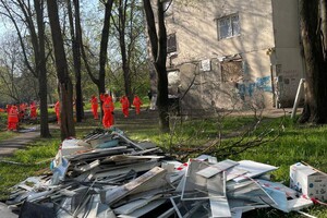 Повреждены дома и школы, есть пострадавшие: последствия атаки БпЛА на Одессу (обновлено)