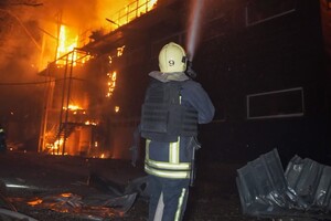 Повреждены дома и школы, есть пострадавшие: последствия атаки БпЛА на Одессу (обновлено)