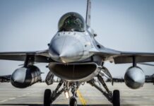 Воздушные силы Украины: во время выполнения боевой задачи погиб пилот F-16 Павел Иванов