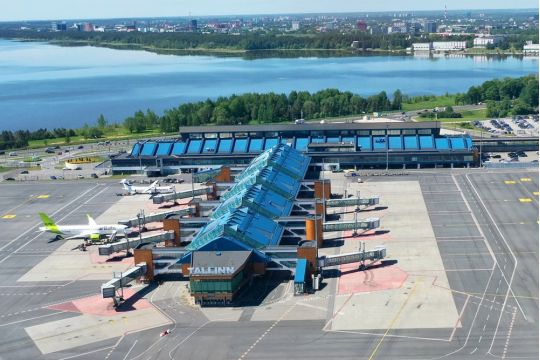 Балтія закрила небо для VIP-рейсів до москви: чітка позиція проти російської пропаганди