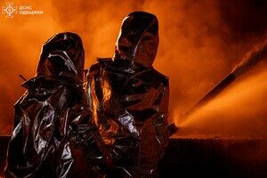 Масштабные пожары в пригороде Одессы: последствия ночной атаки БпЛА Масштабные пожары в пригороде Одессы: последствия ночной атаки БпЛА