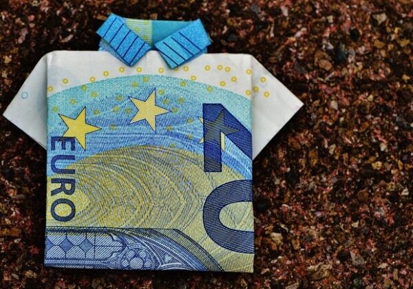 Курс валют в Украине 31 августа 2025: сколько стоит доллар и евро Курс валют в Украине 31 августа 2025: сколько стоит доллар и евро