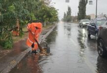 Изменения в движении электротранспорта и затопление улиц: последствия непогоды в Одессе